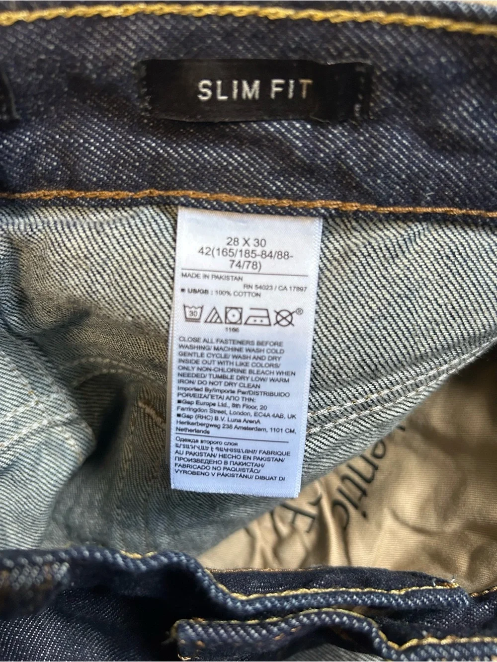 Banana Republic slim selvedge jeans (28x30) NWT